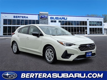 2025 Subaru Impreza Base Hatchback