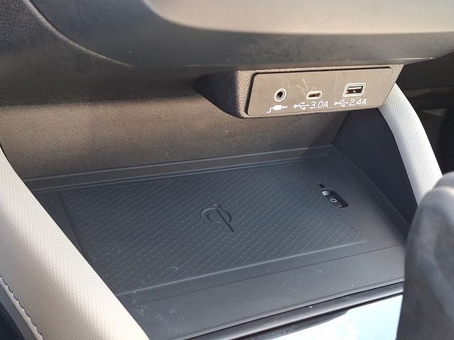 2025 Subaru Forester Premium - Photo 24
