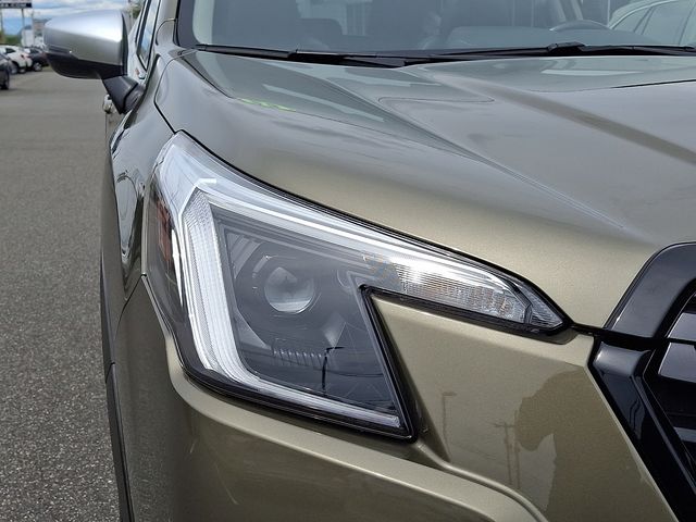 2023 Subaru Forester Touring - Photo 9