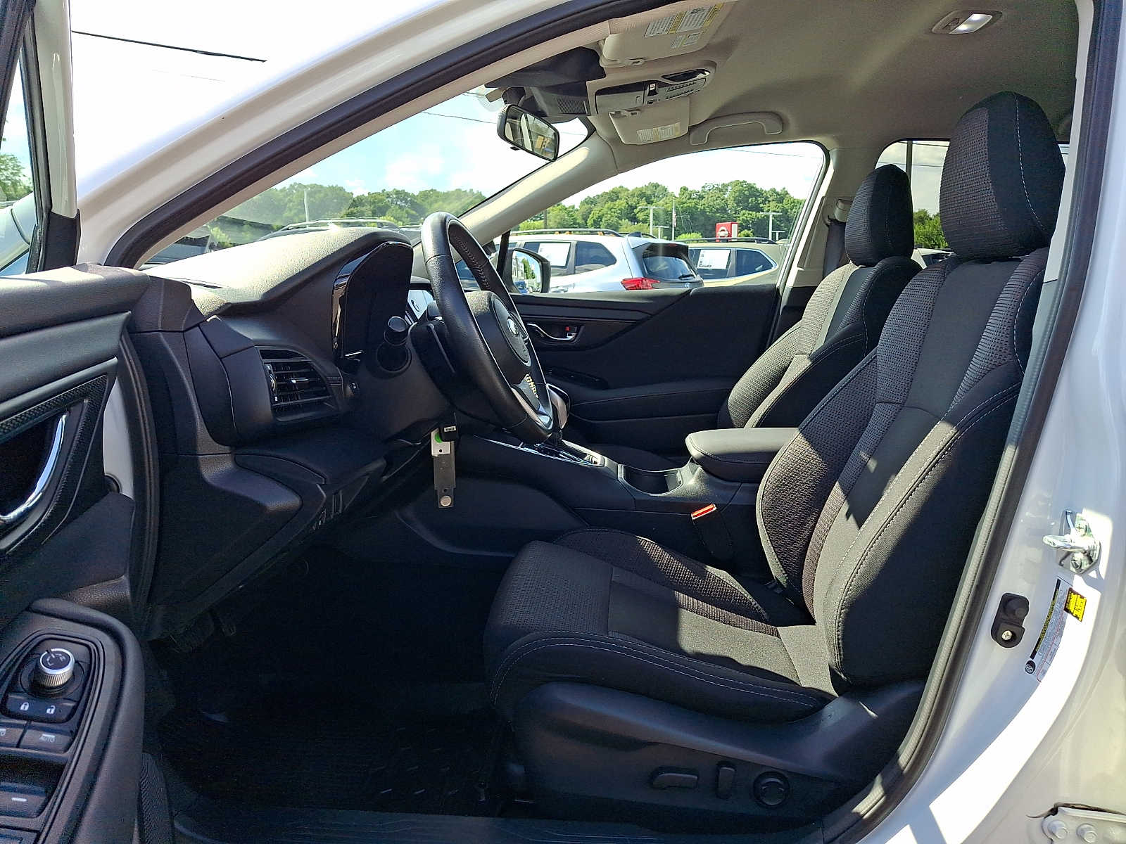 2025 Subaru Outback Premium - Photo 14