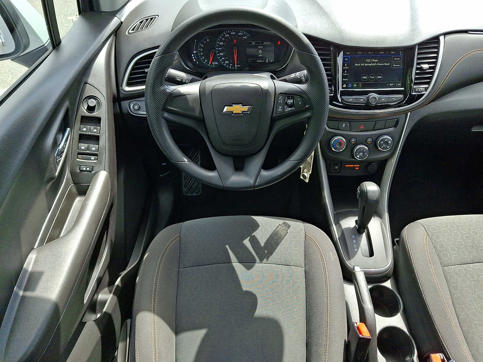 2018 Chevrolet Trax LS - Photo 11