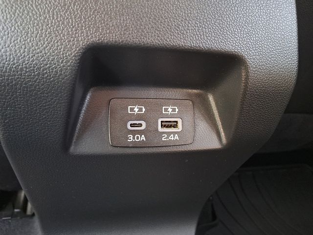 2024 Subaru Crosstrek Premium - Photo 11