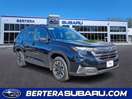 2025 Subaru Forester Premium SUV