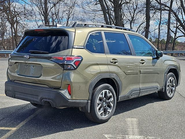 2026 Subaru Forester Premium - Photo 6