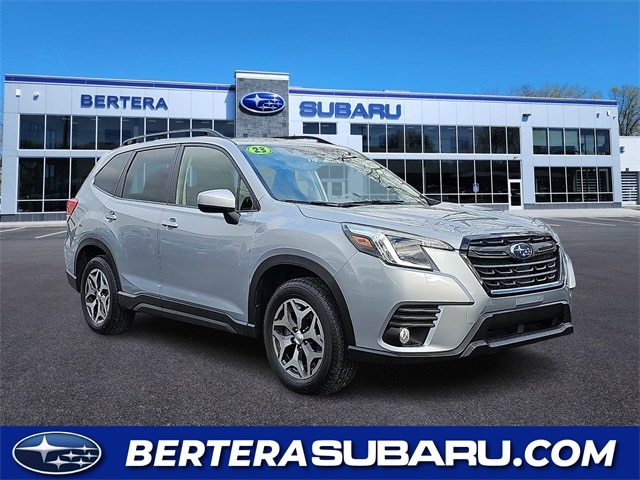 2023 Subaru Forester Premium's photo