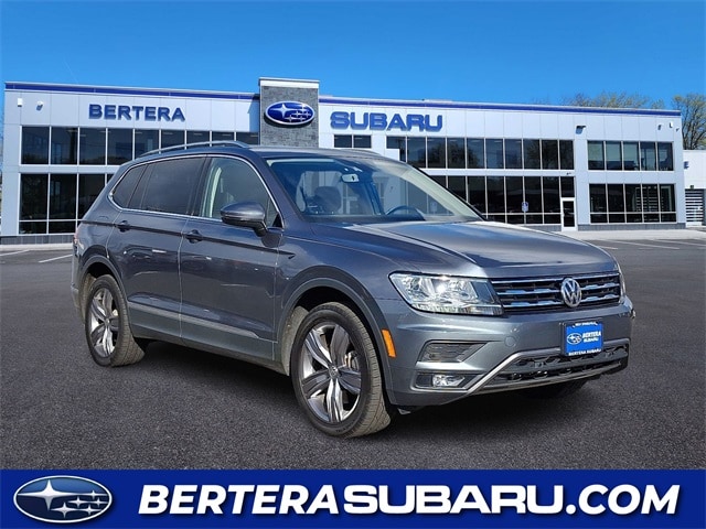 2021 Volkswagen Tiguan SEL's photo