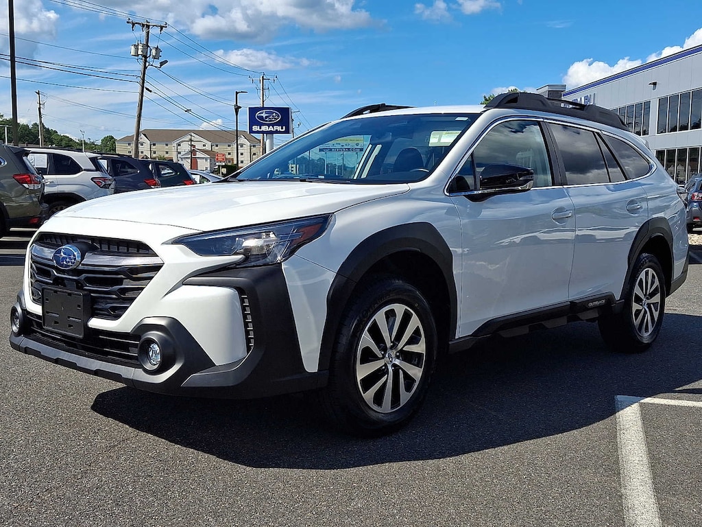 Used 2025 Subaru Outback Premium AWD