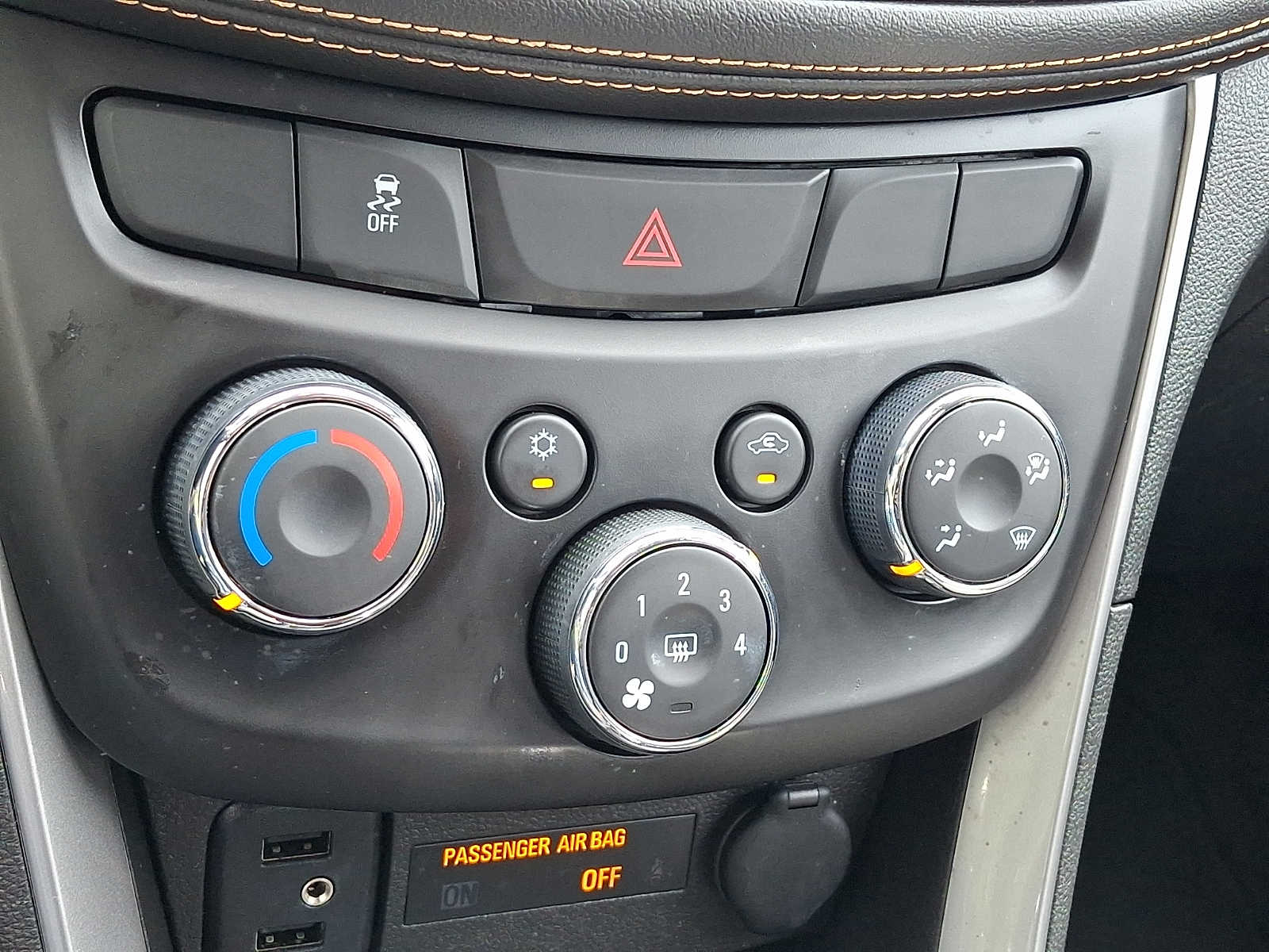 2018 Chevrolet Trax LS - Photo 15
