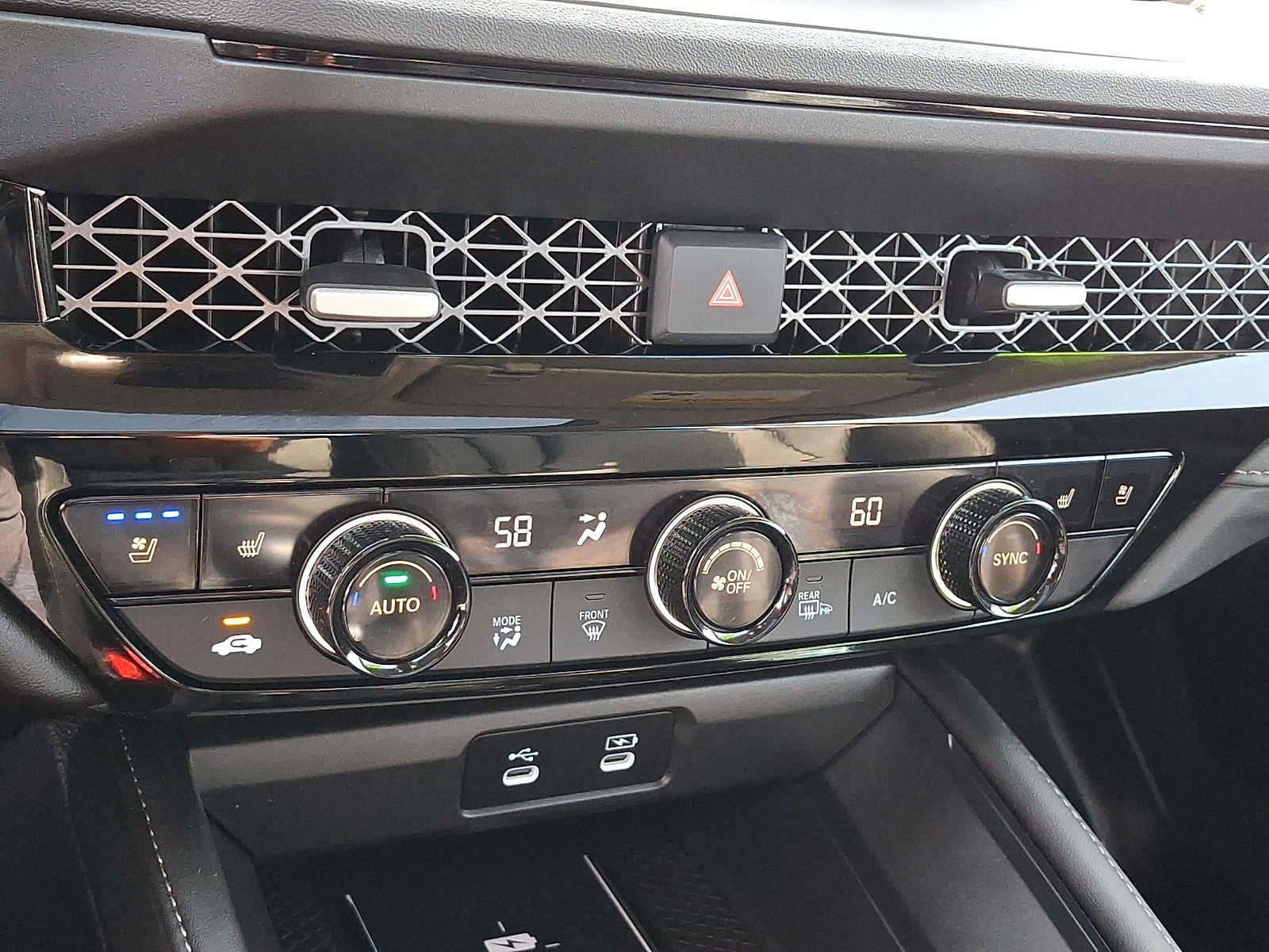 2026 Honda Accord Hybrid Touring - Photo 17