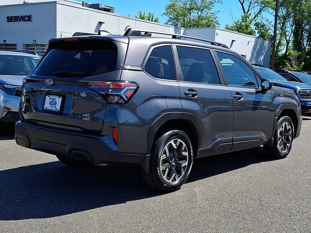 2025 Subaru Forester Premium - Photo 6