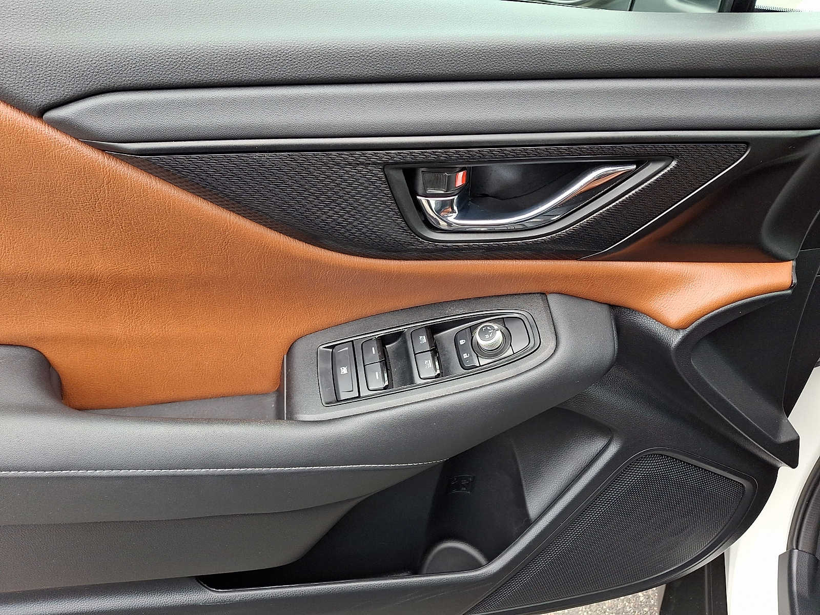 2025 Subaru Outback Premium - Photo 13