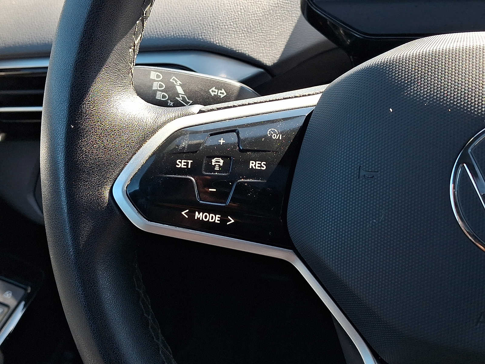 2023 Volkswagen ID.4 PRO S - Photo 22
