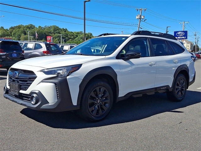 2024 Subaru Outback Onyx Edition XT photo 3