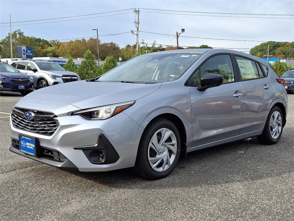 New 2025 Subaru Impreza Base 5-Door
