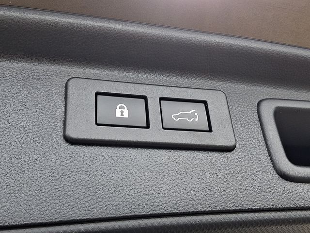 2023 Subaru Forester Touring - Photo 33