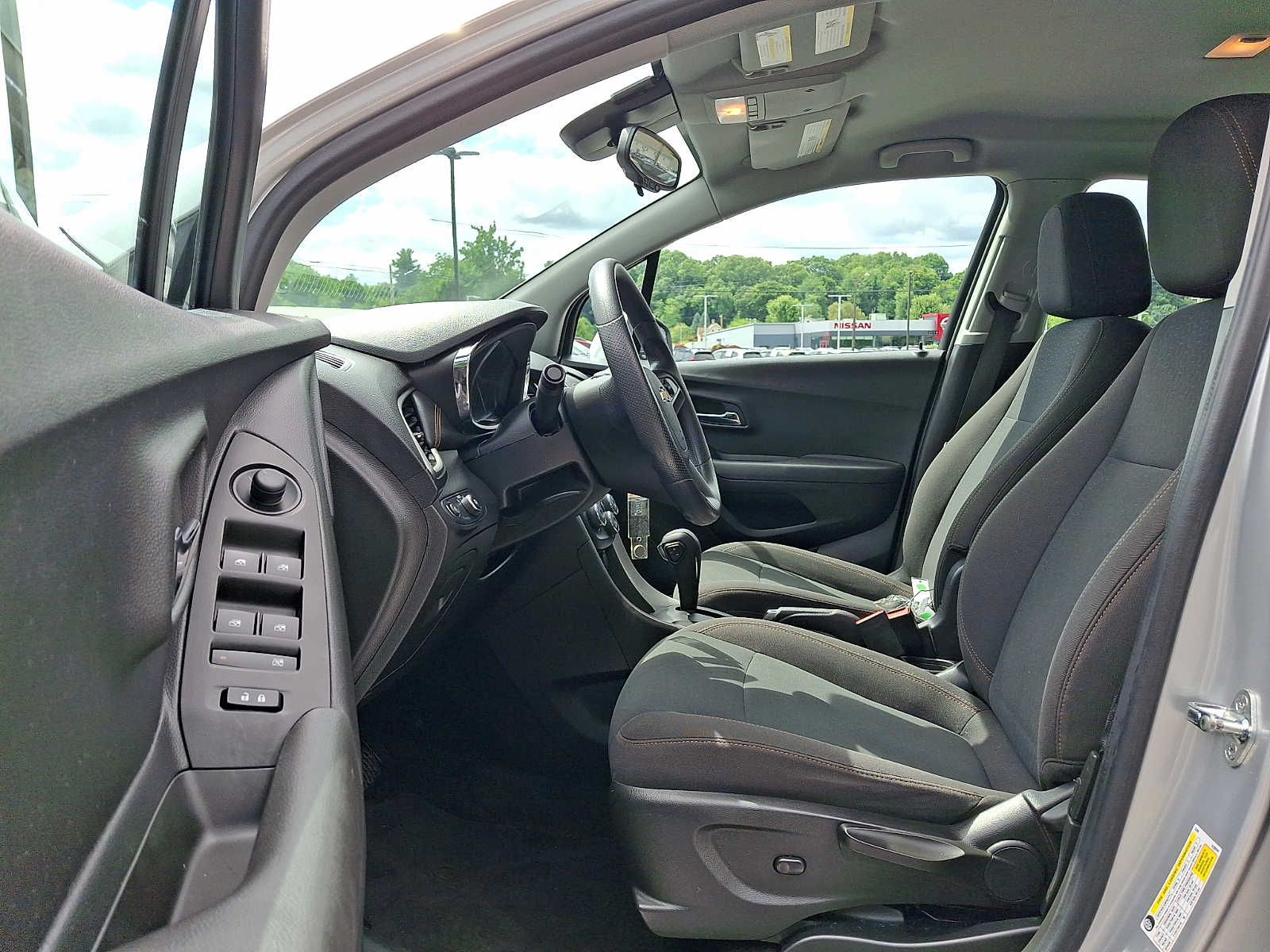 2018 Chevrolet Trax LS - Photo 13