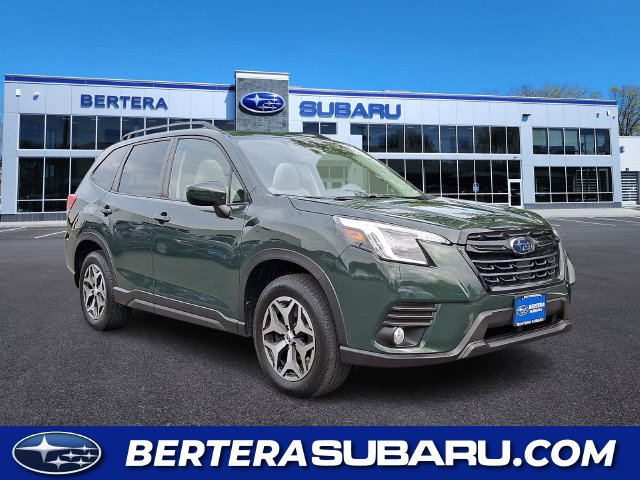 Used 2023 Subaru Forester Premium CVT