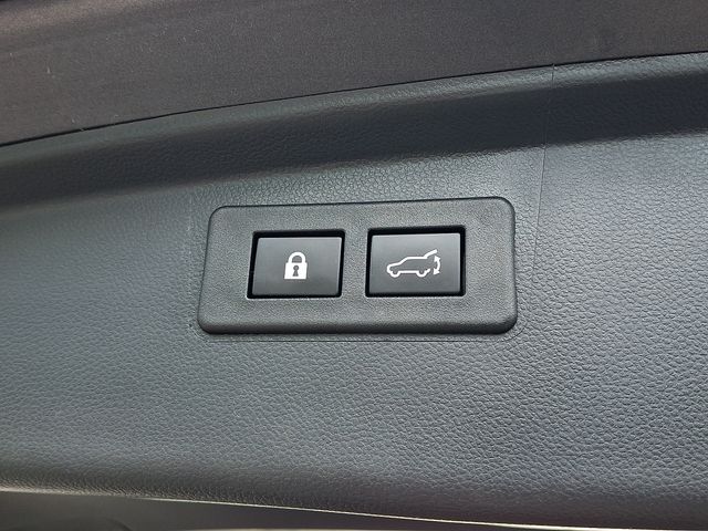 2023 Subaru Outback Touring - Photo 32