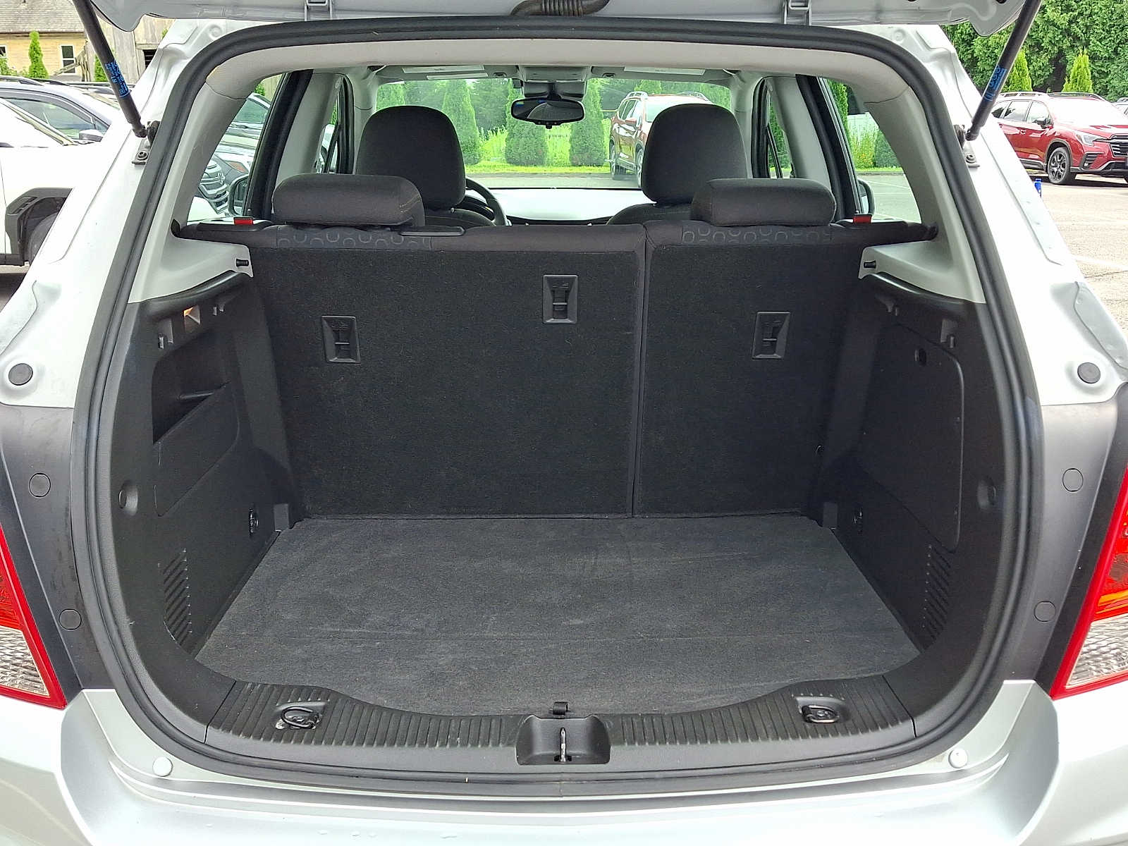 2018 Chevrolet Trax LS - Photo 28