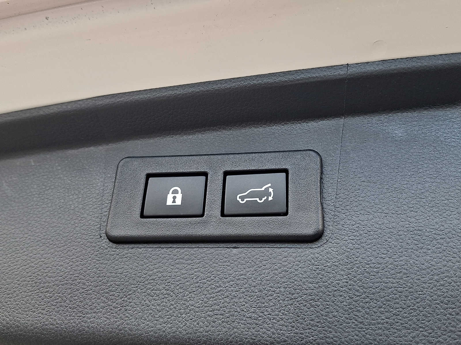 2025 Subaru Outback Premium - Photo 30