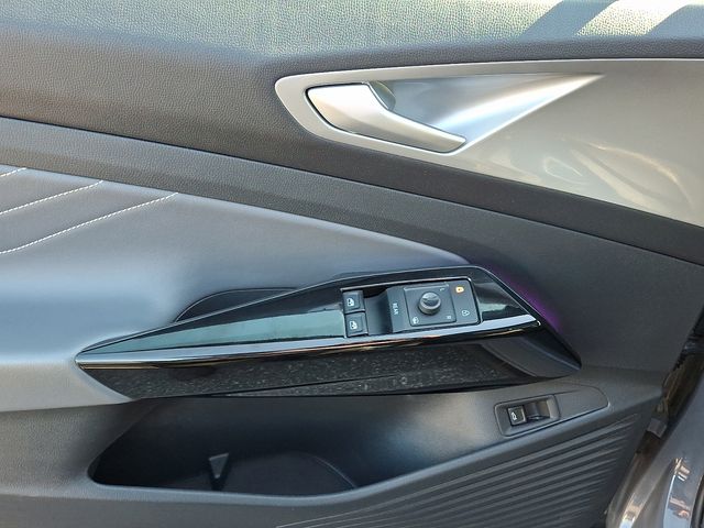 2023 Volkswagen ID.4 PRO S - Photo 13