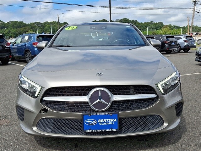 2019 Mercedes Benz A 220 photo 2