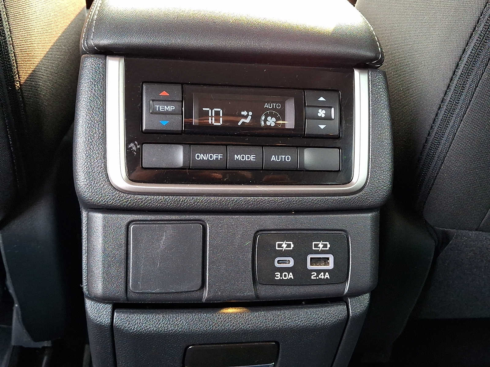 2025 Subaru Ascent Premium - Photo 12