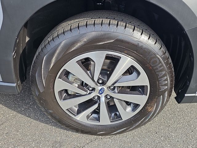 2025 Subaru Outback Base - Photo 9
