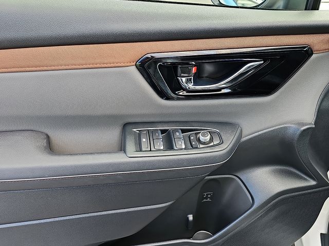 2025 Subaru Forester Sport - Photo 14
