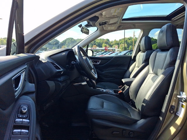 2024 Subaru Forester Touring - Photo 14
