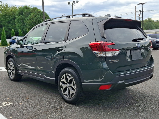 Used 2023 Subaru Forester Premium CVT