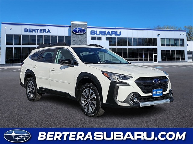 2023 Subaru Outback Limited's photo