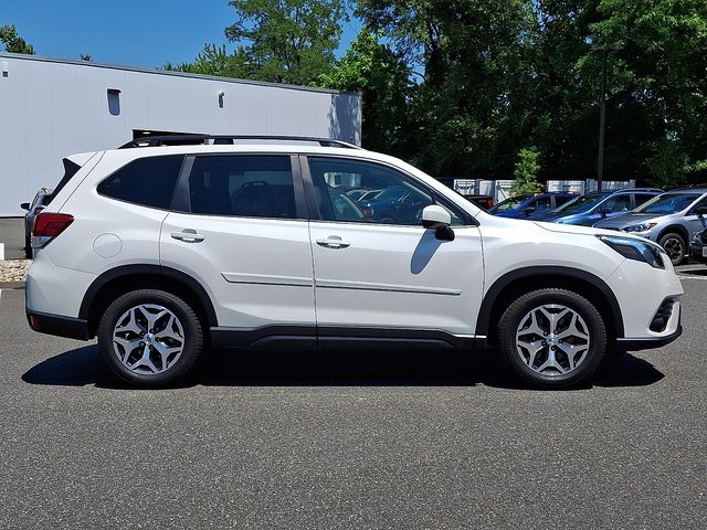 2022 Subaru Forester Premium - Photo 7