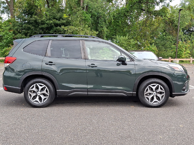 2023 Subaru Forester Premium - Photo 7