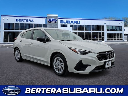 2025 Subaru Impreza Base Hatchback