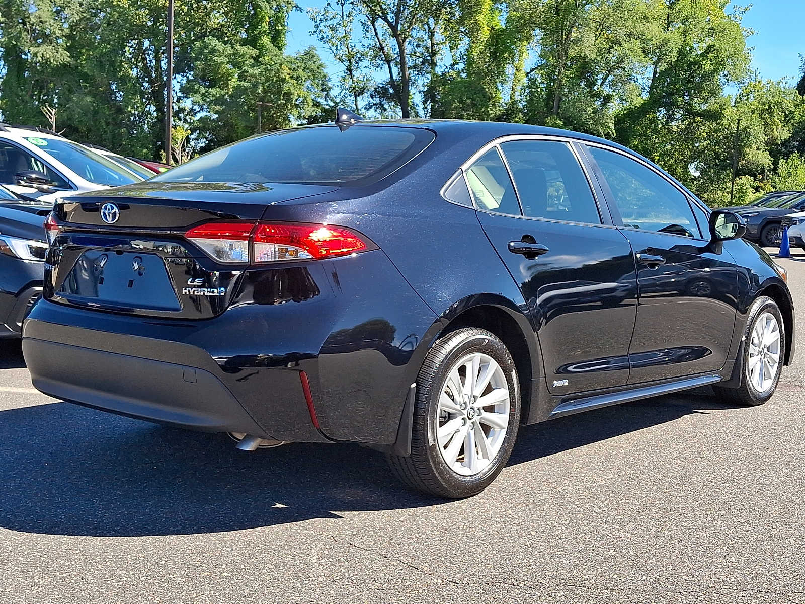 2024 Toyota Corolla LE - Photo 6