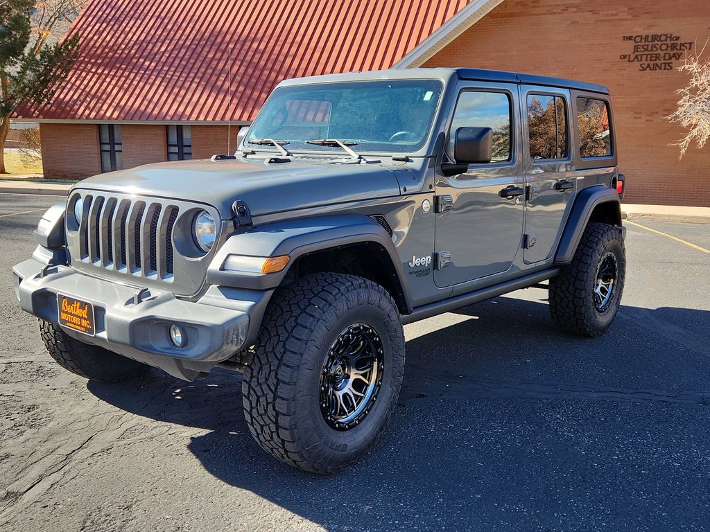 2019 Jeep Wrangler Unlimited Sport photo 4