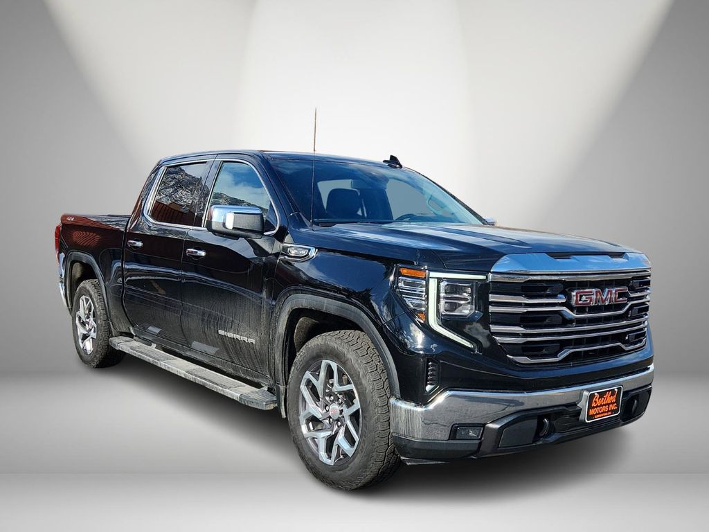 2023 GMC Sierra 1500 SLT's photo