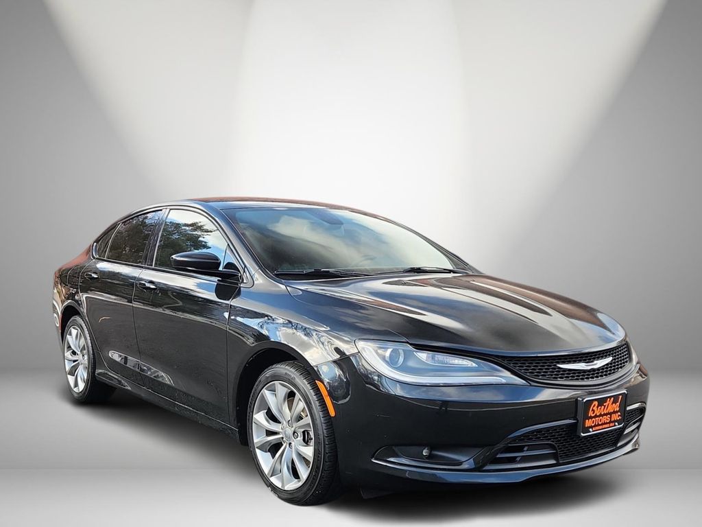 2015 Chrysler 200 S