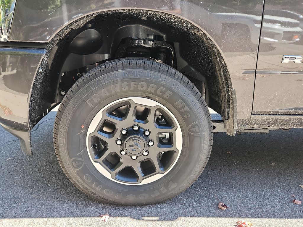 2026 RAM 2500 Laramie - Photo 16