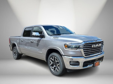 2025 Ram 1500 LARAMIE CREW CAB 4X4 5'7 BOX Pickup
