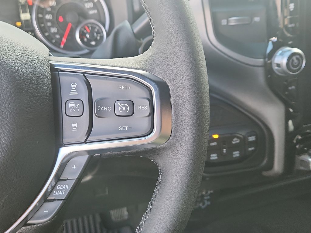 2026 RAM 2500 Tradesman - Photo 15