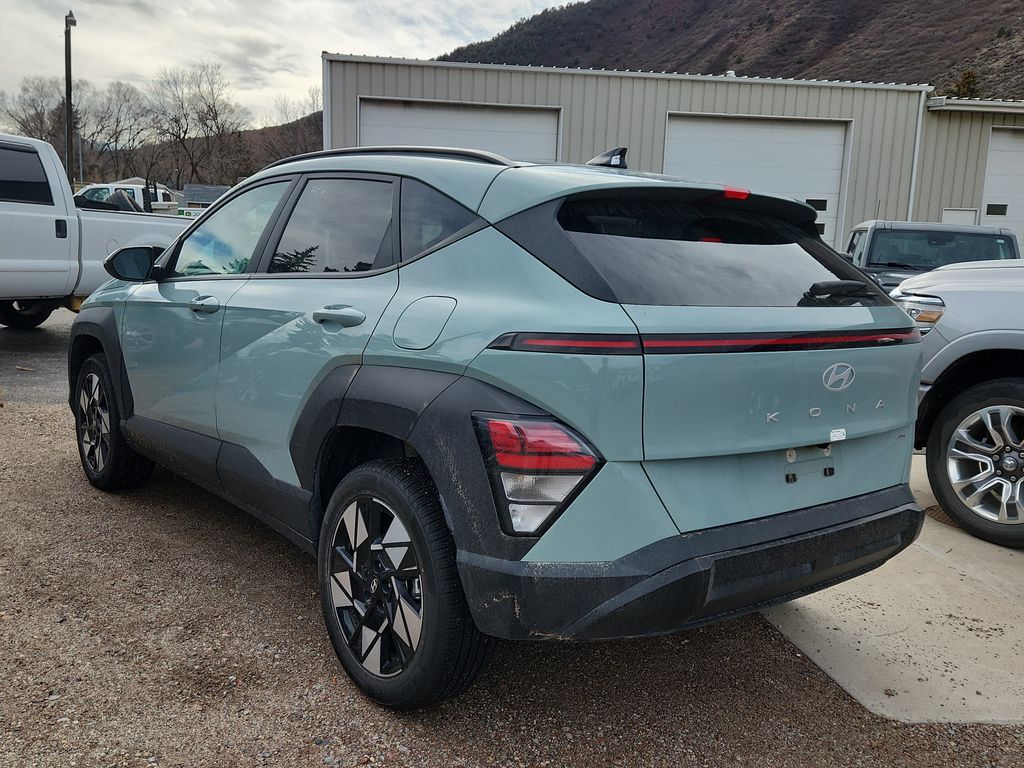 2024 Hyundai Kona SEL photo 2