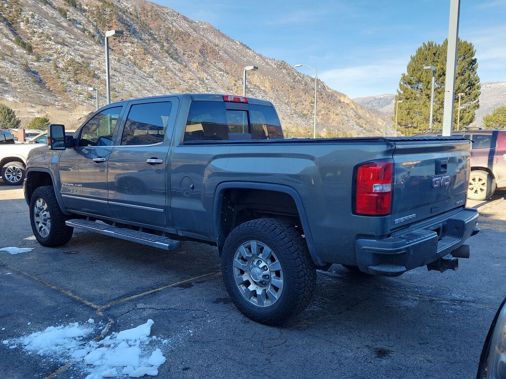 Used 2018 GMC Sierra 2500HD Denali Truck Crew Cab