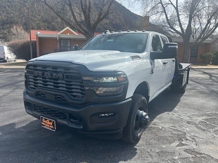 2026 Ram 3500 Chassis Cab TRADESMAN CREW   4X4 60' CA Pickup
