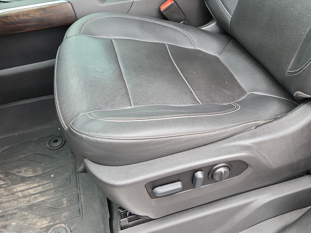 2022 GMC Sierra 1500 Limited SLT - Photo 7