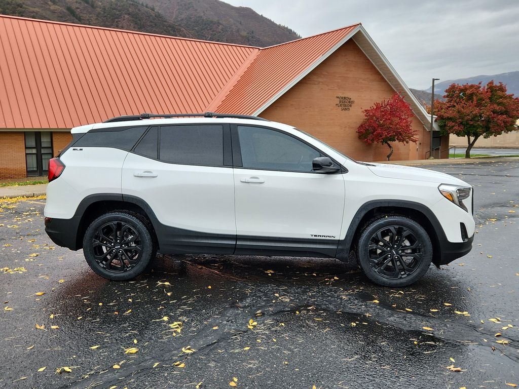 Used 2021 GMC Terrain SLE SUV