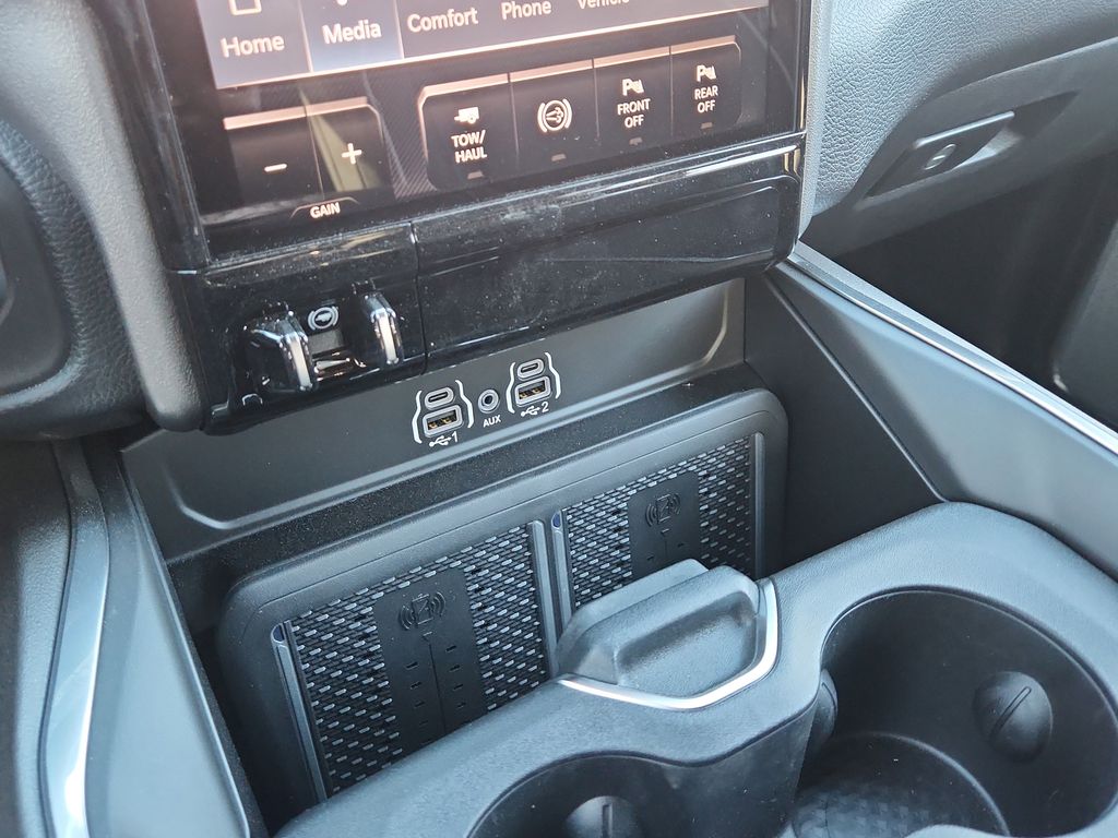 2026 RAM 2500 Laramie - Photo 24