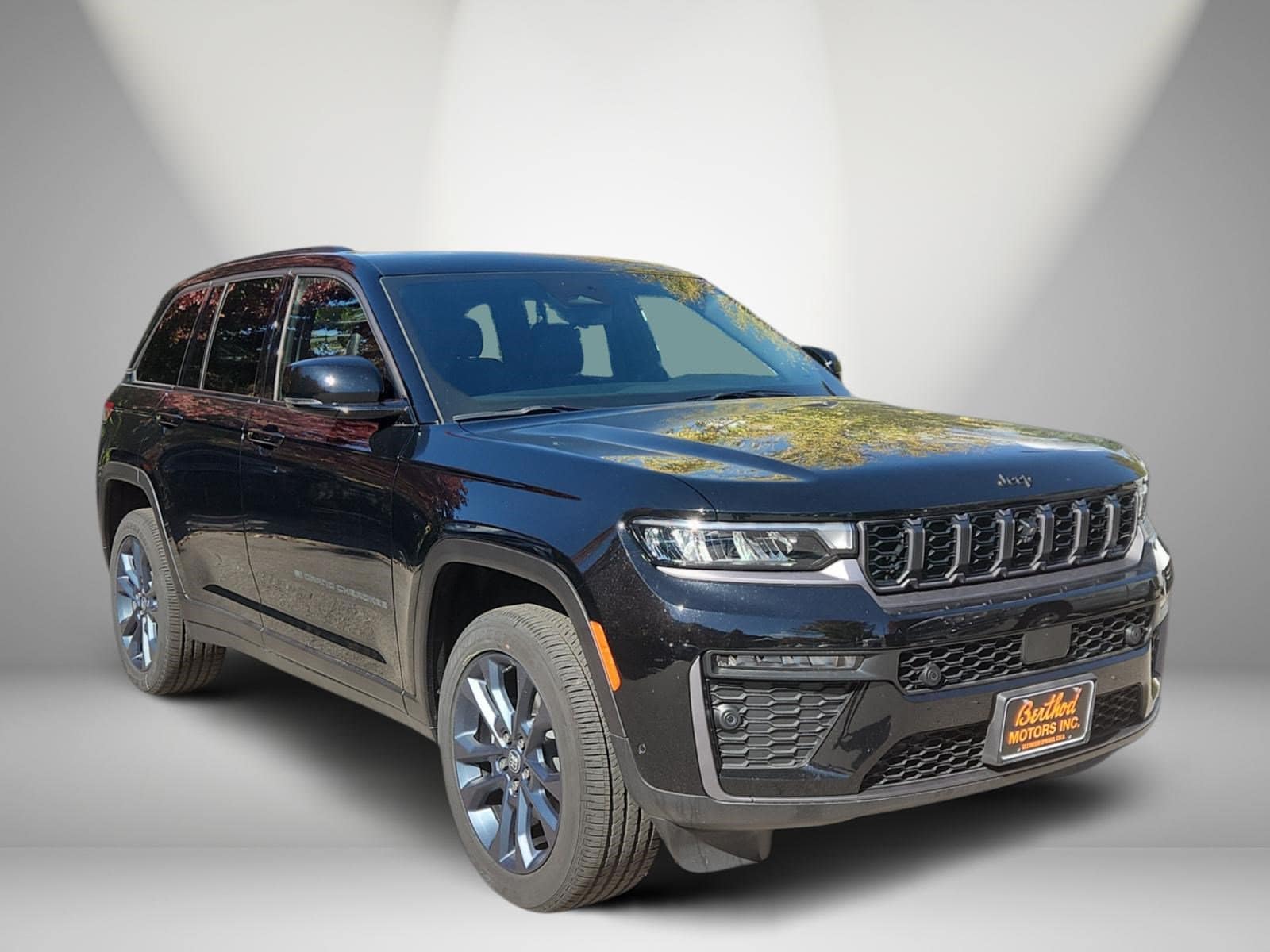 2026 Jeep Grand Cherokee 85th Anniversary Edition