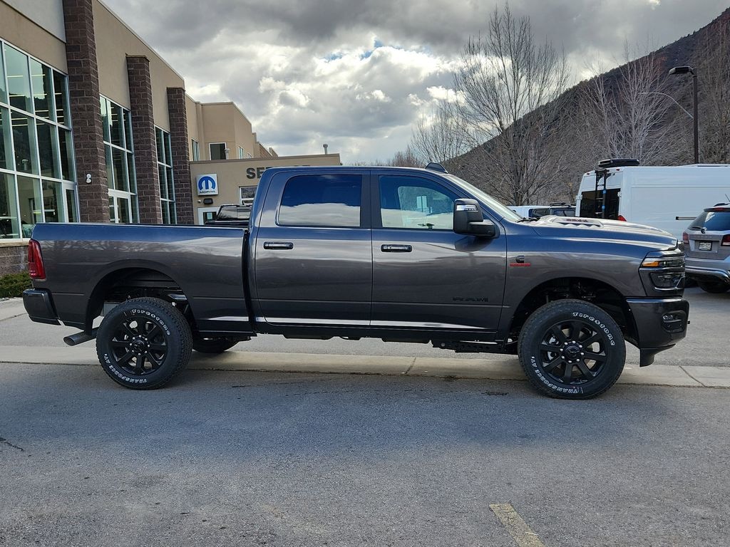 New 2026 Ram 2500 LARAMIE CREW CAB 4X4 6'4 BOX Pickup